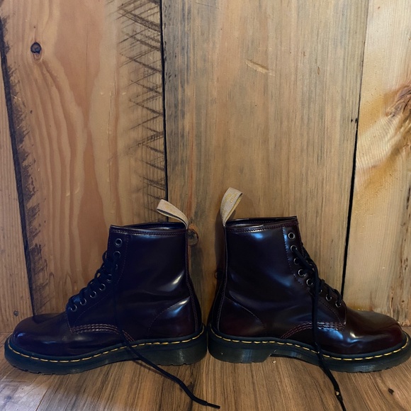 Dr Martens 1460 Vegan Leather Boot (Cherry Red) - Picture 3 of 6